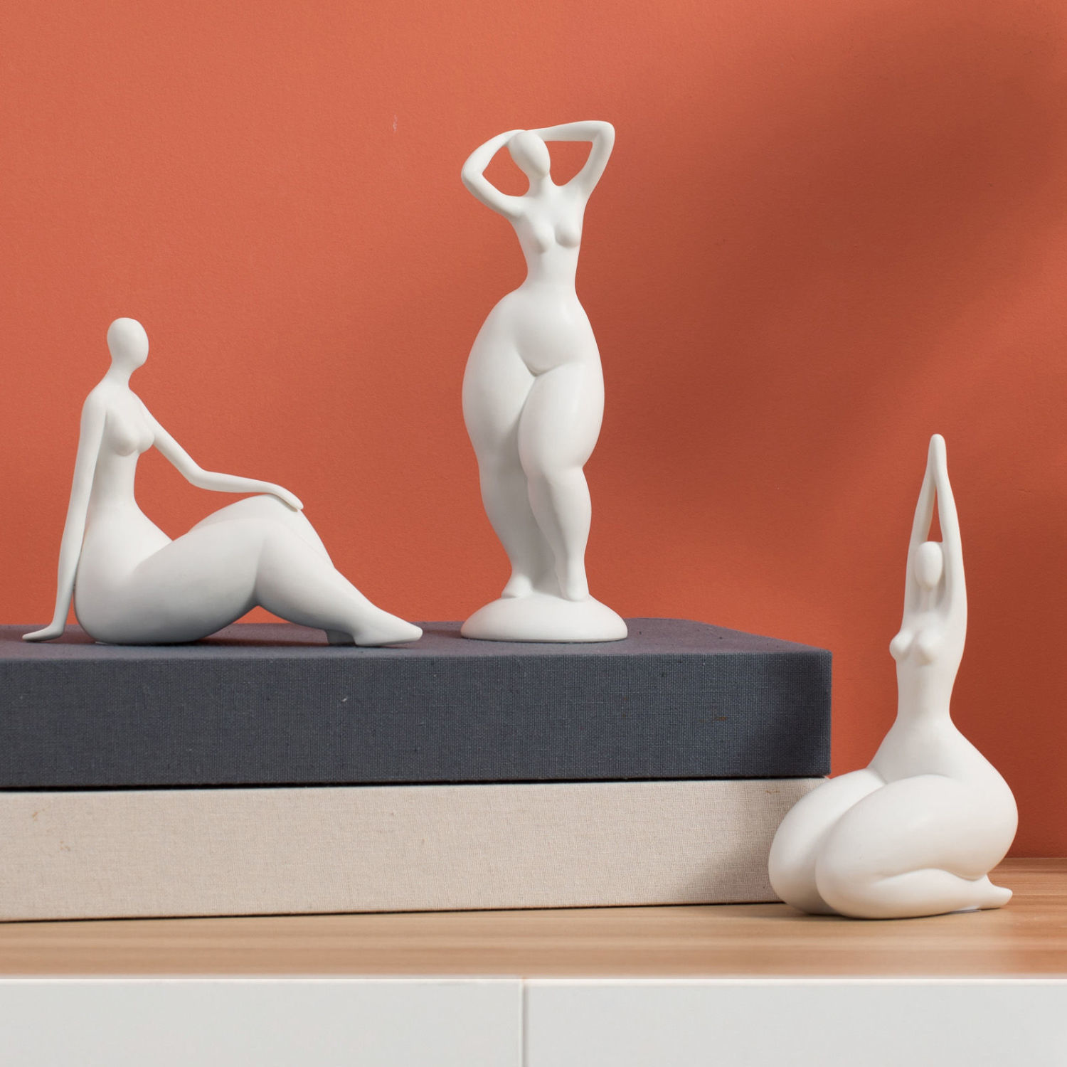 Home Office Yoga Room Ideas - Figur Keramik Yoga Abstrak Minimalis Modern