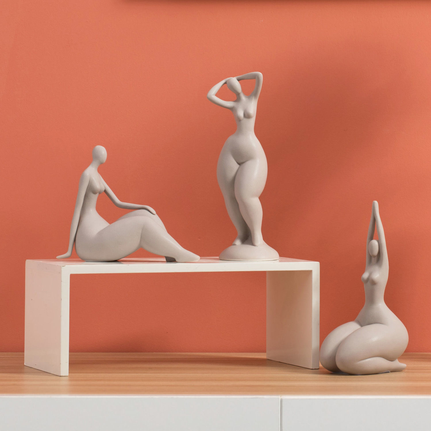 Figur Keramik Yoga Abstrak Min - Home Office Yoga Room Ideas ulasan dan harga