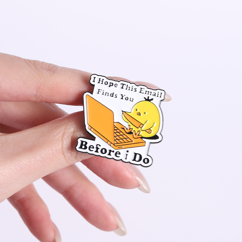 Bros Pin Ayam Lucu yang Menget - Home Office Email ulasan dan harga